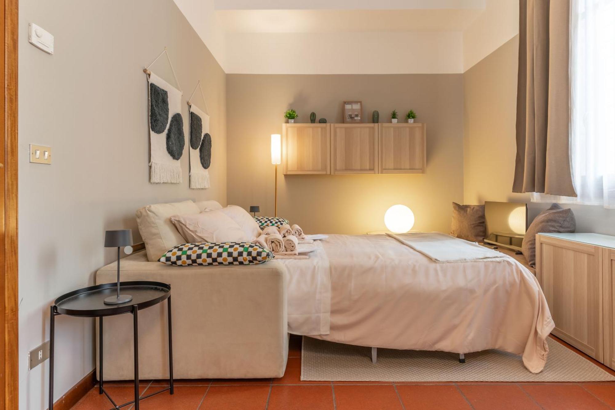 Ferienwohnung -Near Arena & Parking - Pet Friendly Historical Arena Palace Verona Exterior foto